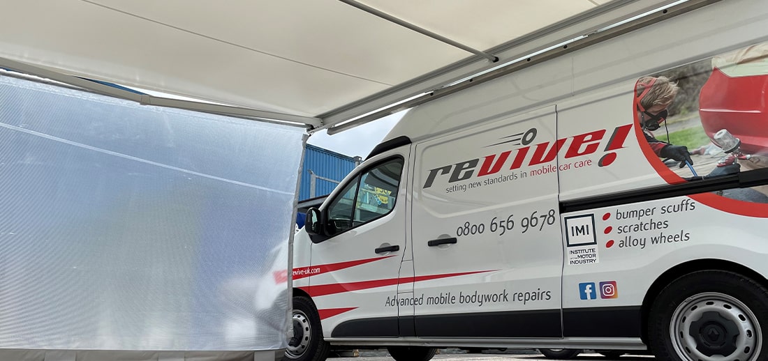 Pro 1 commercial vehicle awning