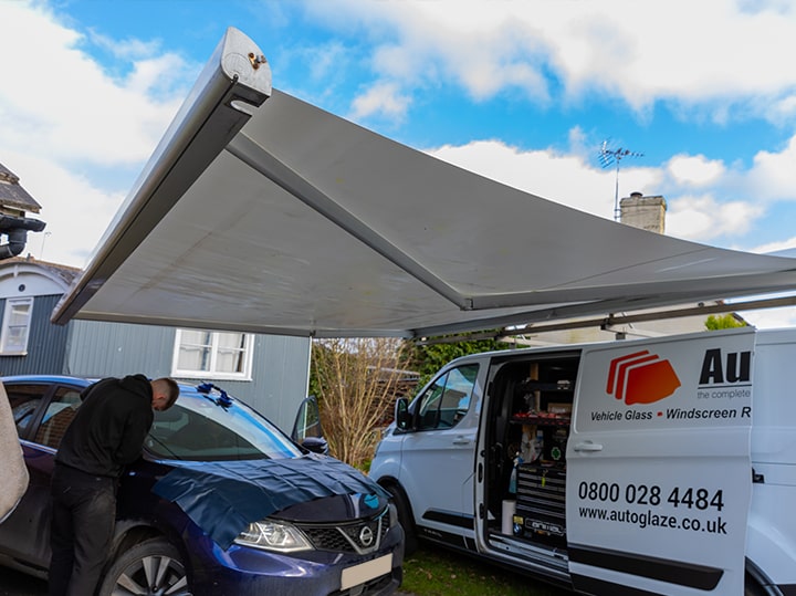 white Ford van awning for Autoglaze